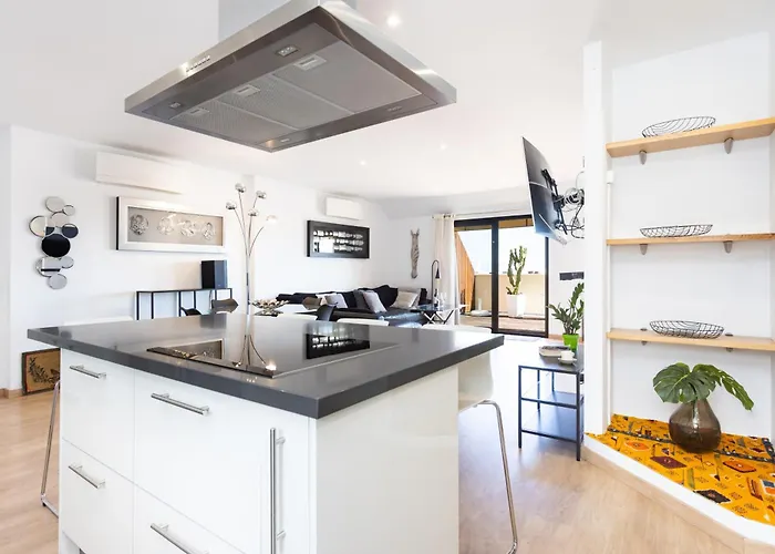 Home2book Chic Penthouse With Terrace, Cruz דירה
