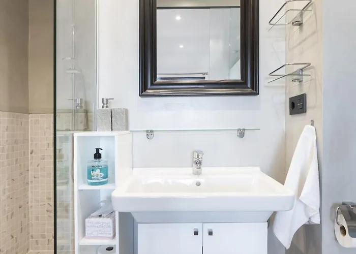 דירה Home2book Chic Penthouse With Terrace, Cruz