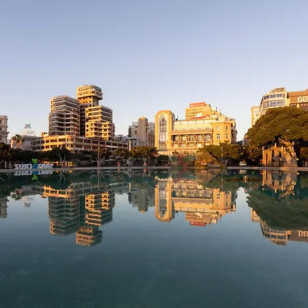 דירה Home2book Chic Penthouse With Terrace, Cruz *