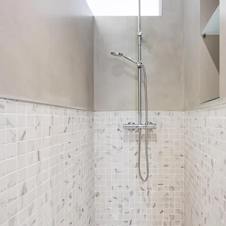 Home2book Chic Penthouse With Terrace, Cruz