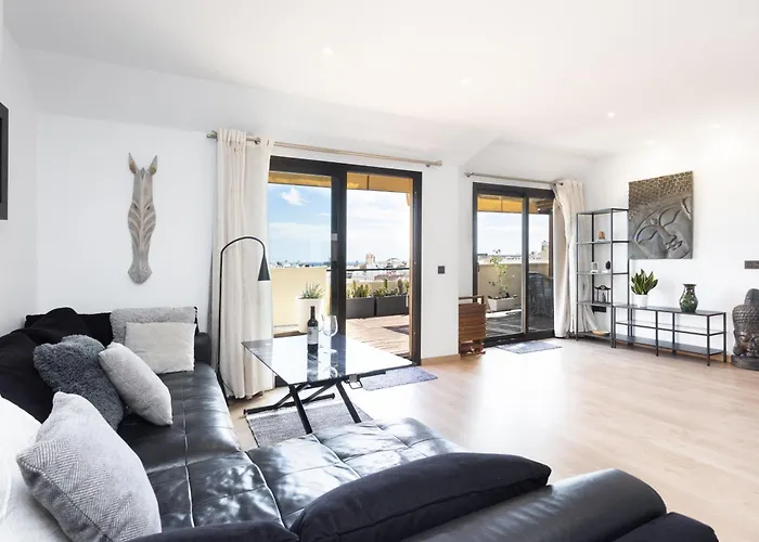 Апартаменты Home2book Chic Penthouse With Terrace, Cruz Санта-Крус-де-Тенерифе