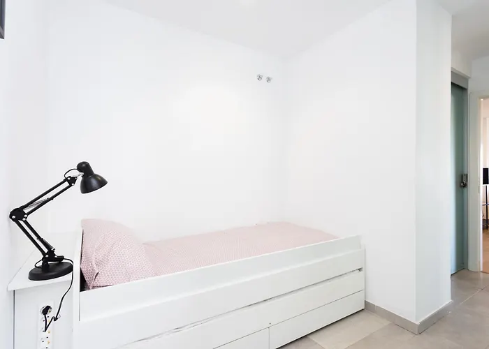 Home2book Chic Penthouse With Terrace, Cruz *