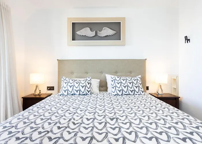 Home2book Chic Penthouse With Terrace, Cruz Апартаменты *