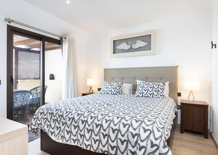 Апартаменты Home2book Chic Penthouse With Terrace, Cruz