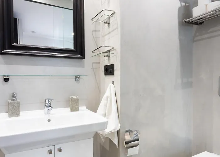 Home2book Chic Penthouse With Terrace, Cruz *